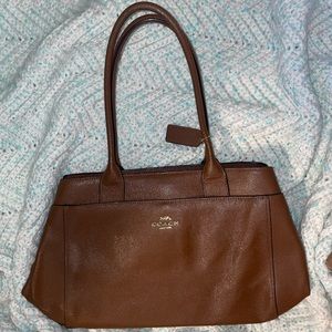 Medium size Coach bag
